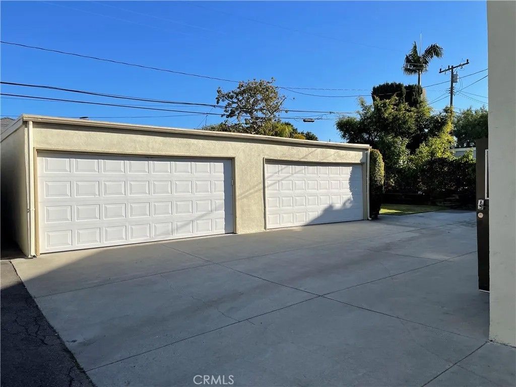 Photo of 25232 Bigelow Rd, Torrance, CA 90505 (MLS # SB26006467)