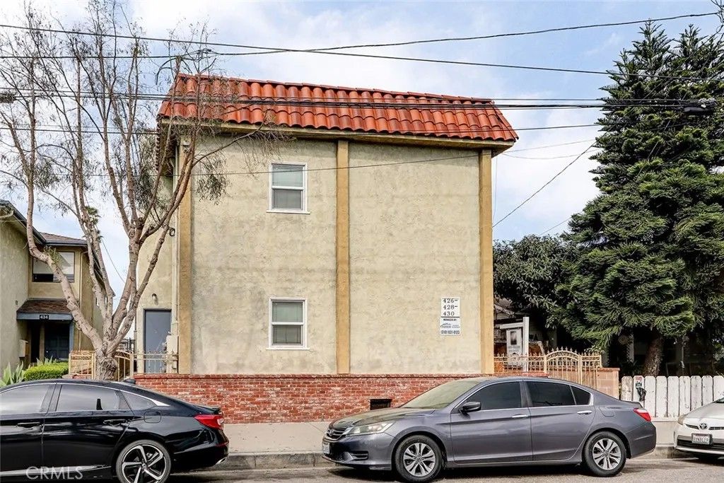 Photo of 426 W 22nd St, San Pedro, CA 90731 (MLS # SB26039933)