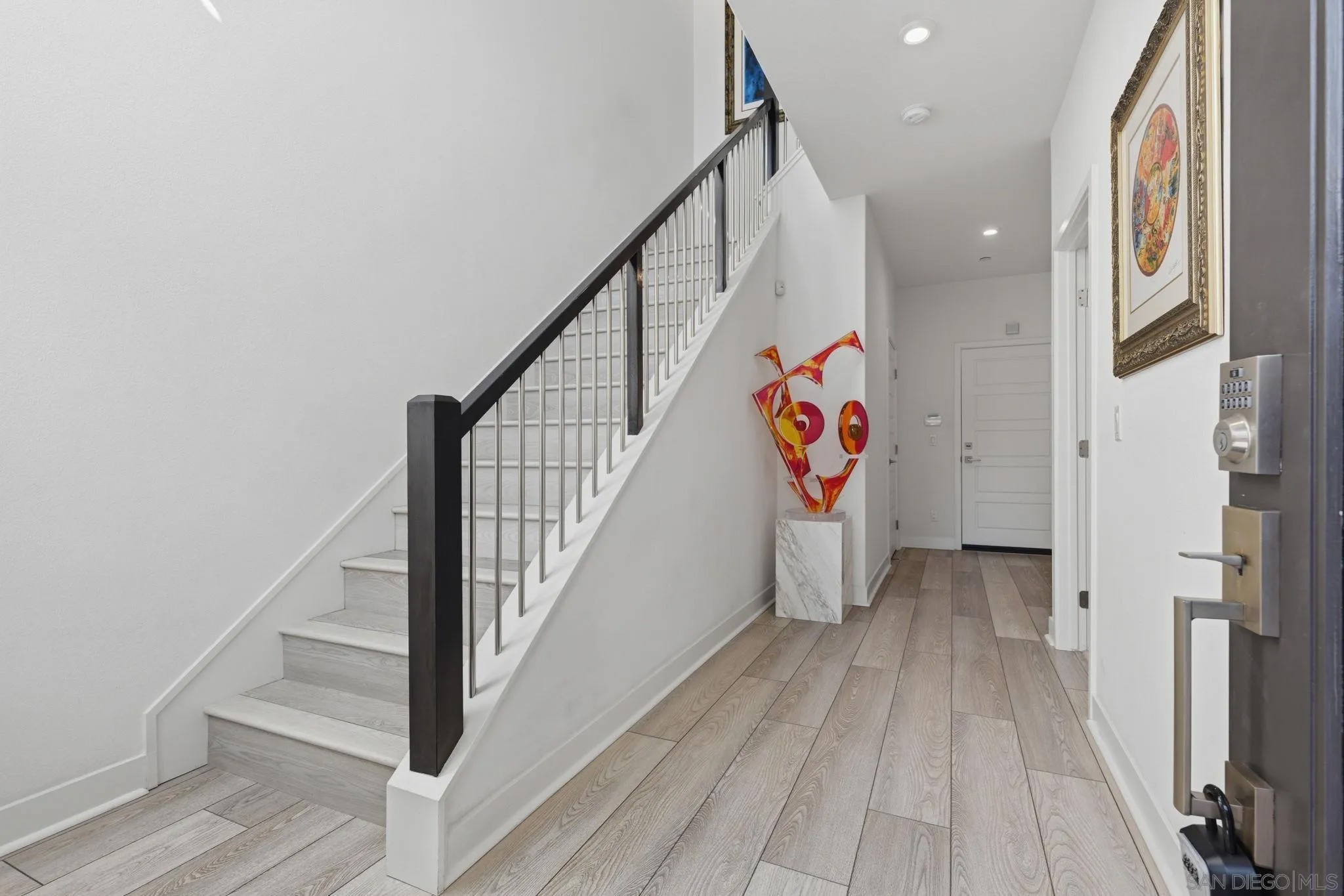 2806 Avella Cir
