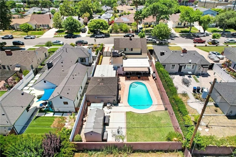 124 S Beachwood