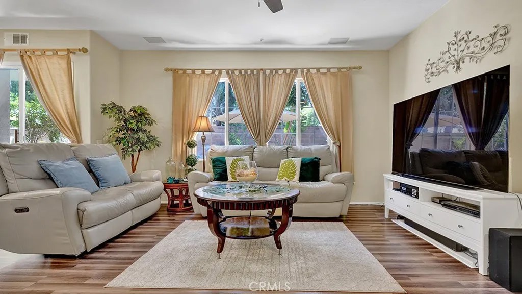933 Somerville