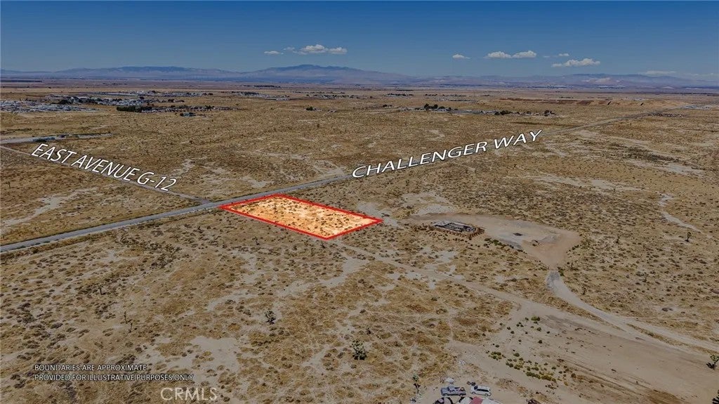 Photo of 47712 Challenger, Lancaster, CA 93535 (MLS # OC26200678)