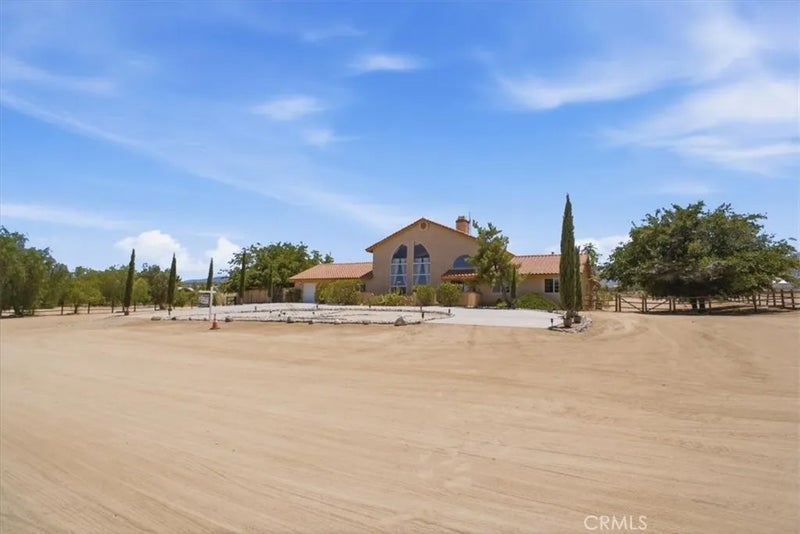 12830 E Avenue W13