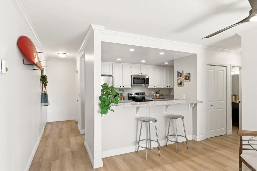 Photo of 1209 Hueneme St #13, San Diego, CA 92110 (MLS # 2601037)