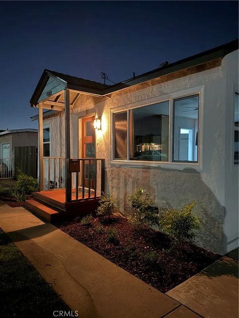 Photo of 984 Fremont St, Pomona, CA 91766 (MLS # IV26046101)