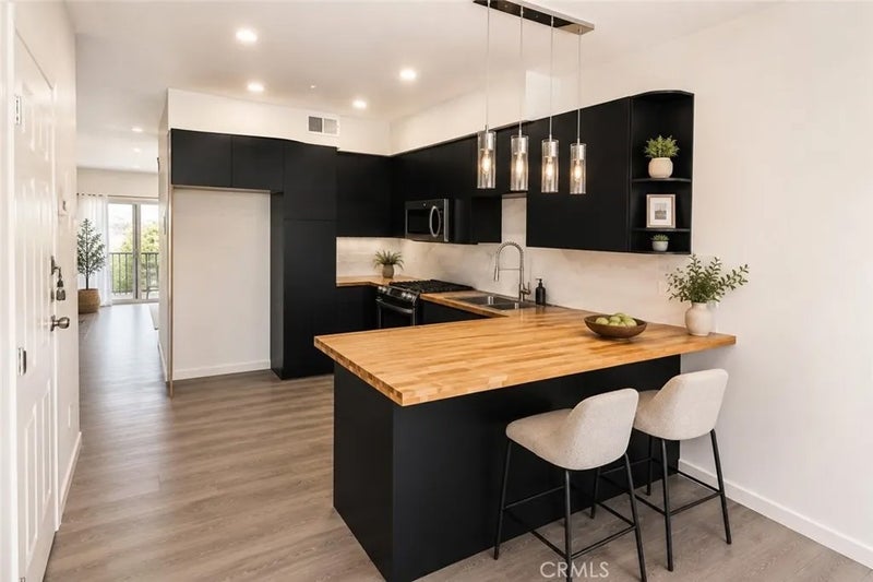 13600 Foothill