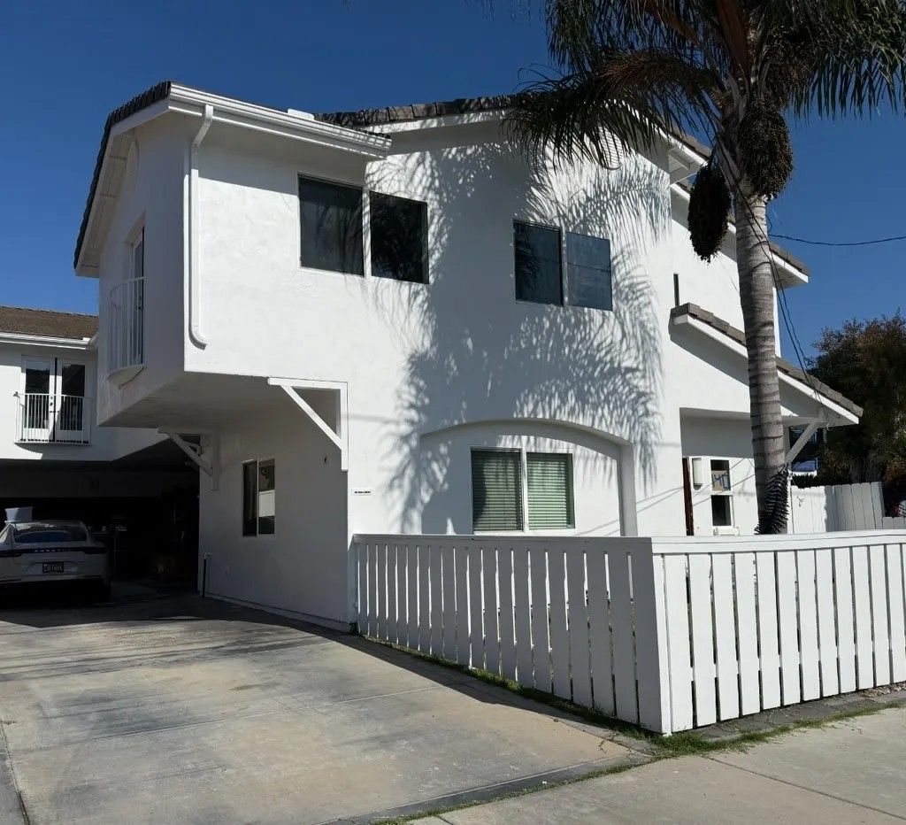 Photo of 136 Donax Ave, Imperial Beach, CA 91932 (MLS # DW25256428)