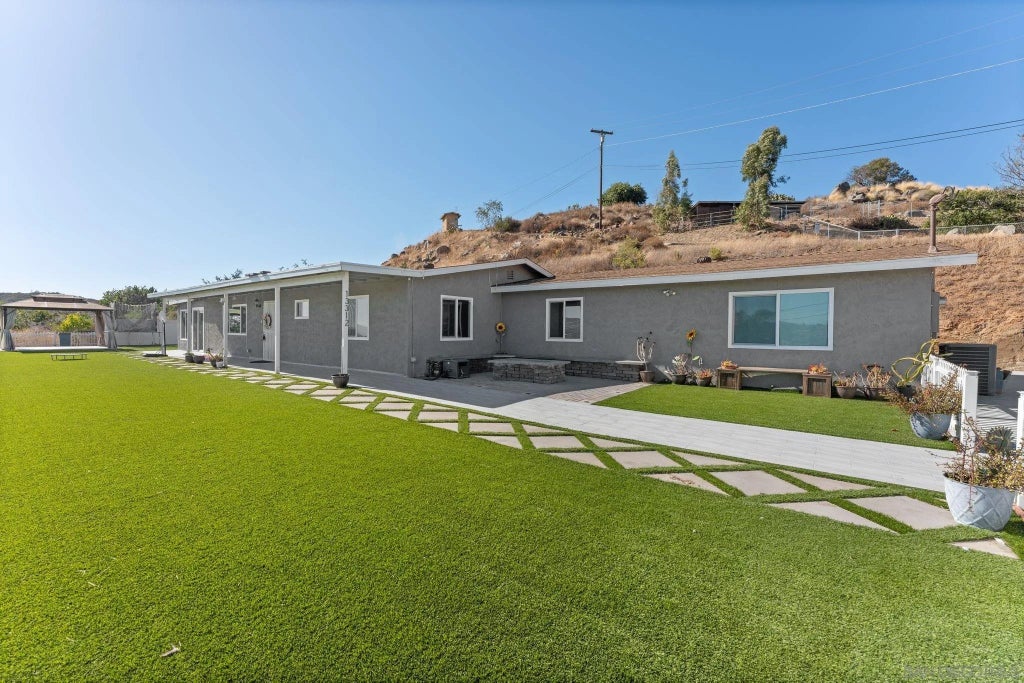 Photo of 13312 Mapleview St, Lakeside, CA 92040 (MLS # 260016886)