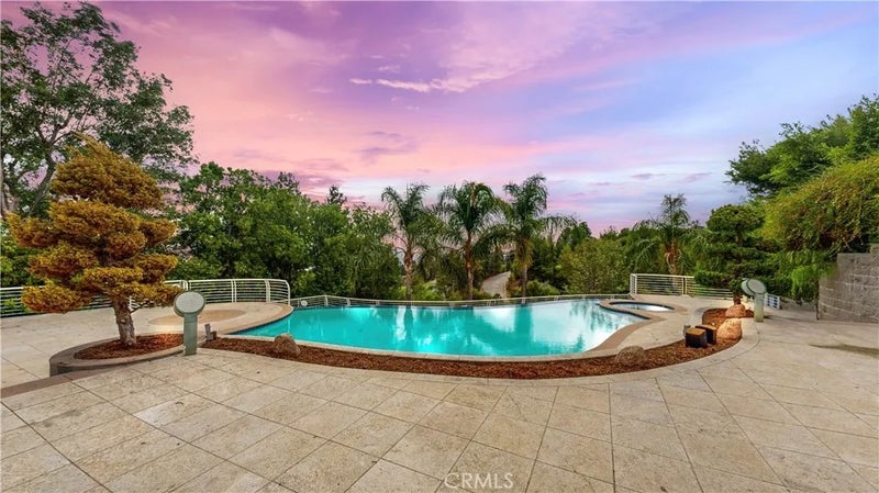 742 Greenridge Drive