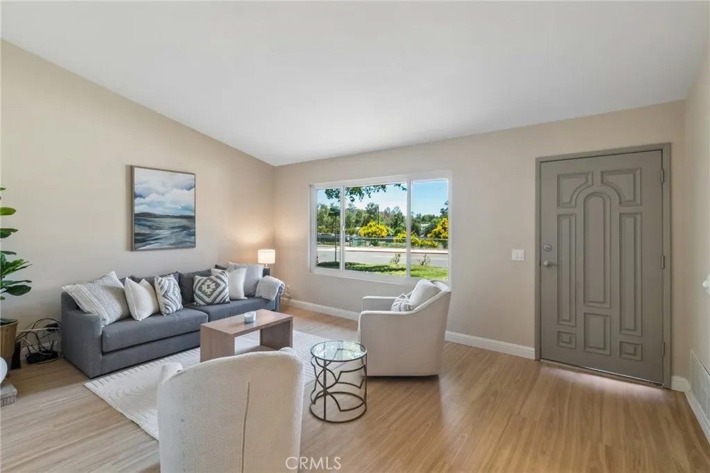 29860 Mira Loma Drive