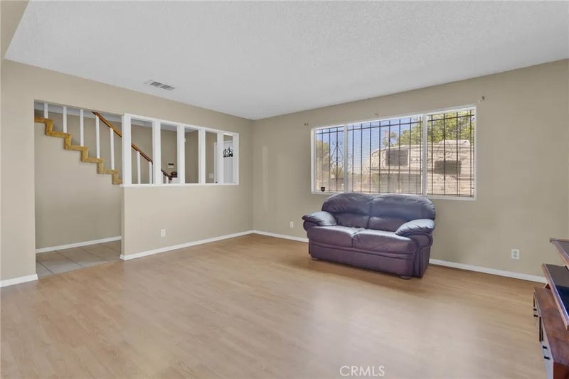 14637 Sequoia