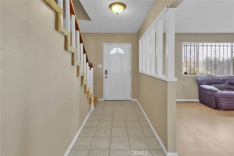 14637 Sequoia