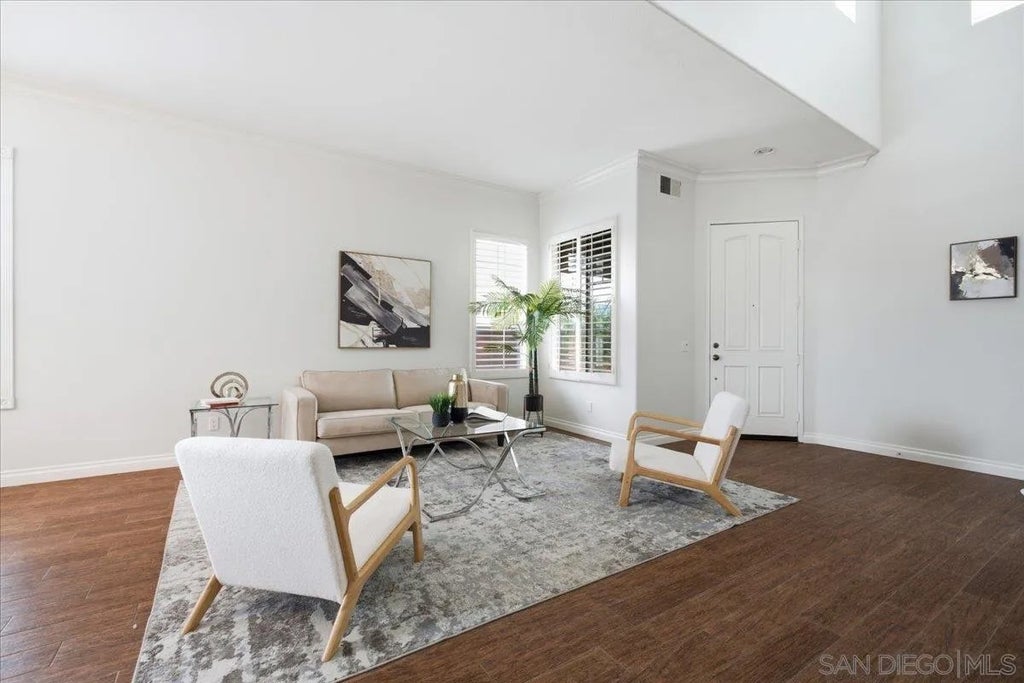 Photo of 731 Dry Creek Dr, Chula Vista, CA 91914 (MLS # 260022170)