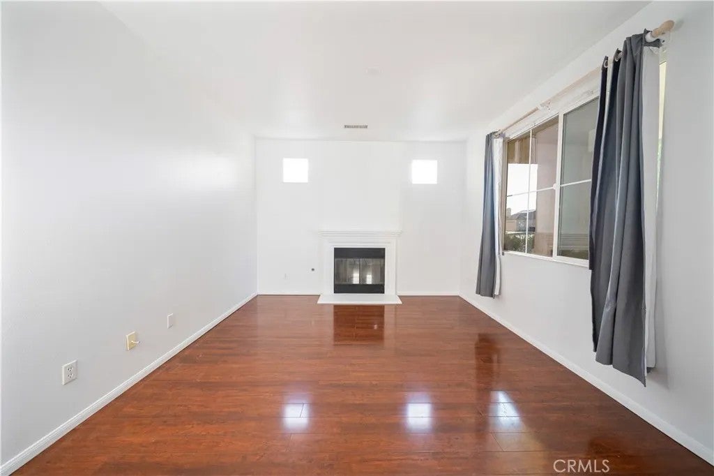 11797 Maywood