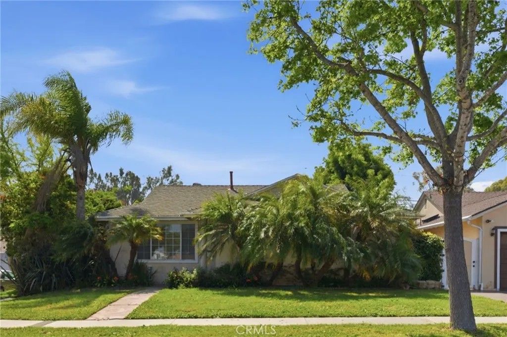 Photo of 3632 W 157th Street, Lawndale, CA 90260 (MLS # SB26066398)
