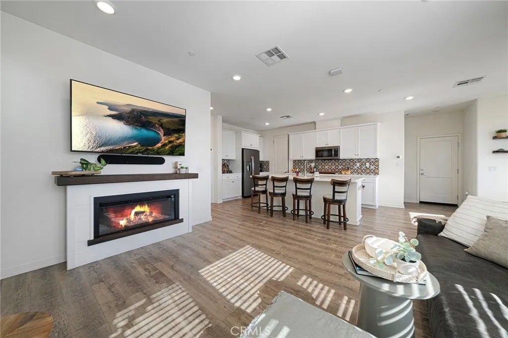 Photo of 803 Cherry Way, Upland, CA 91786 (MLS # CV26024633)