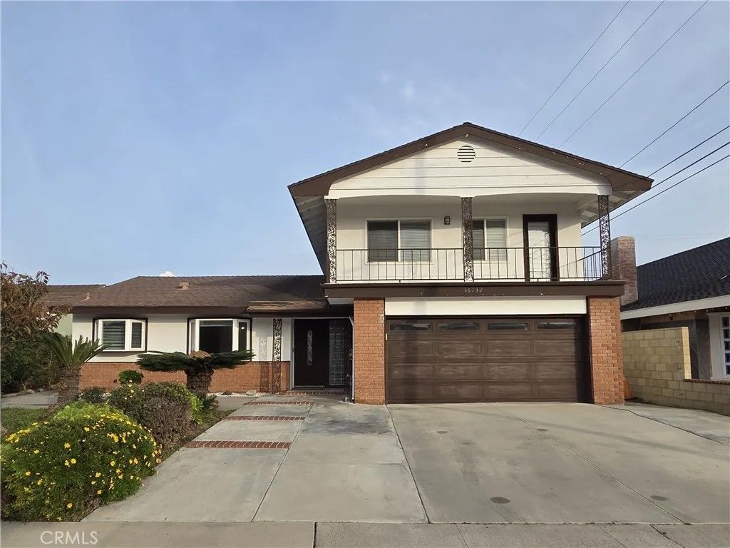 Photo of 16732 Busby Lane, Huntington Beach, CA 92647 (MLS # OC25280275)