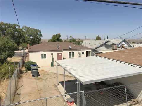 Tiny photo for 415 Kern St, Taft, CA 93268 (MLS # SR25267182)