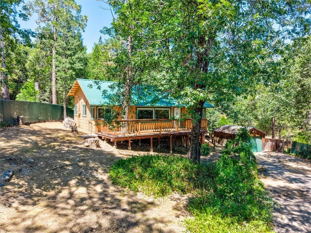 36230 Cedar Lane