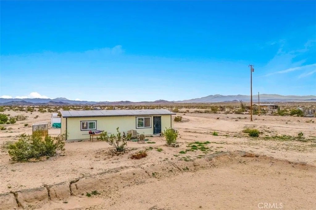 Photo of 67550 Del Oro, 29 Palms, CA 92277 (MLS # JT25271941)