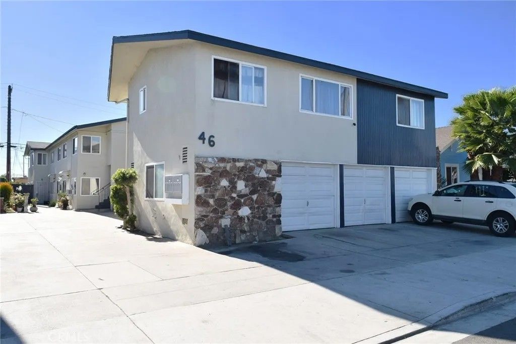 Photo of 46 E Plymouth St, Long Beach, CA 90805 (MLS # OC26021177)