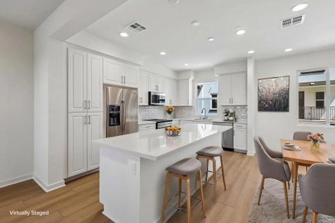 Photo of 323 Jimson Glen, Escondido, CA 92025 (MLS # NDP2608264)