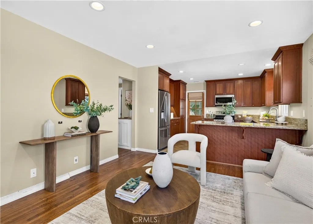 6242 Cherokee Drive