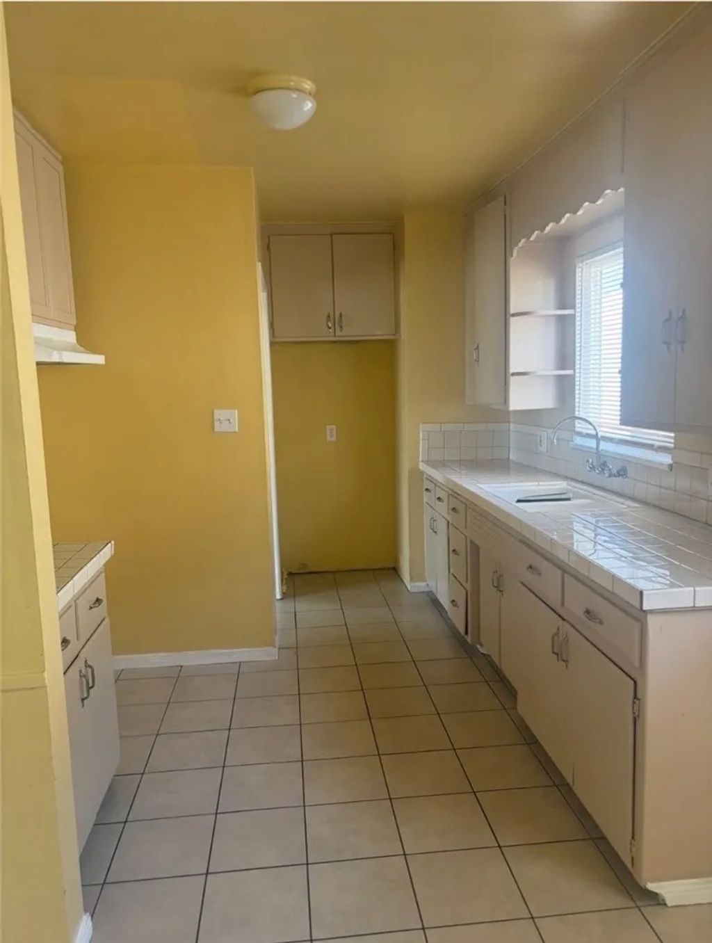 Photo of 605 W D Street #A, Ontario, CA 91762 (MLS # CV26049151)