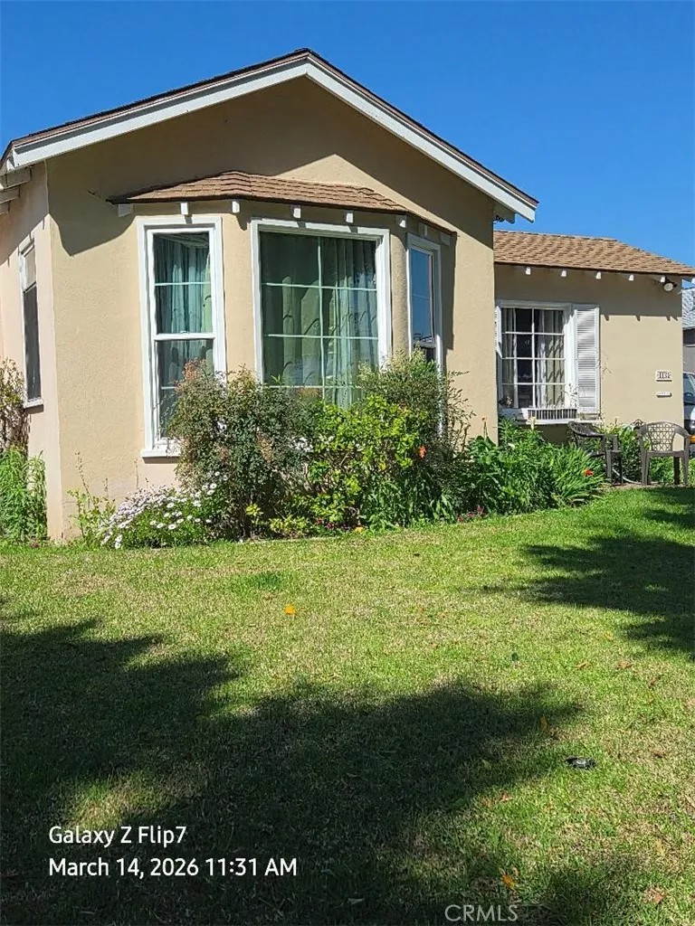 1135 S Fir