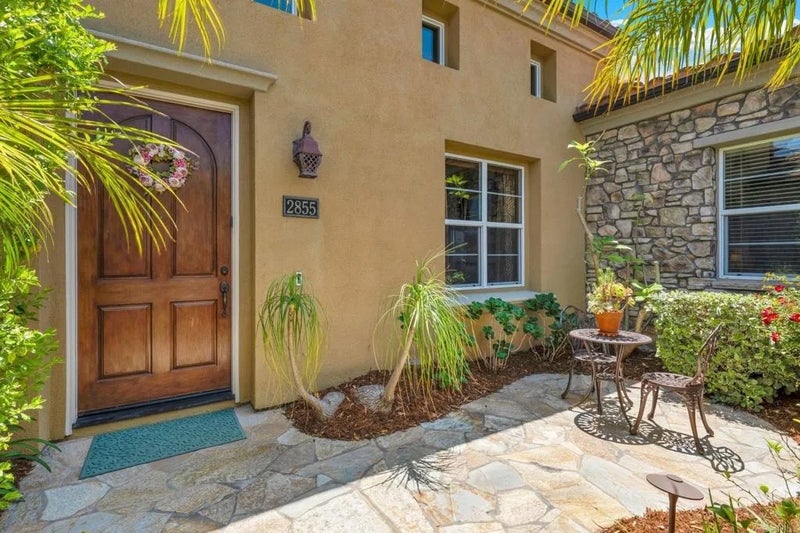 2855 Windstone Glen