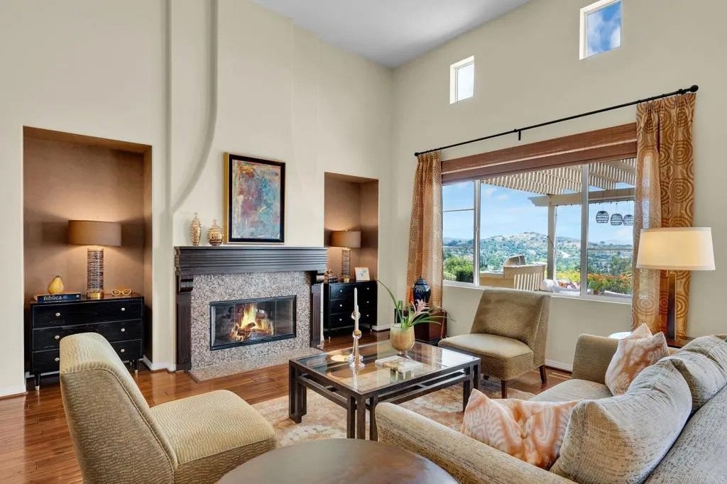 2855 Windstone Glen