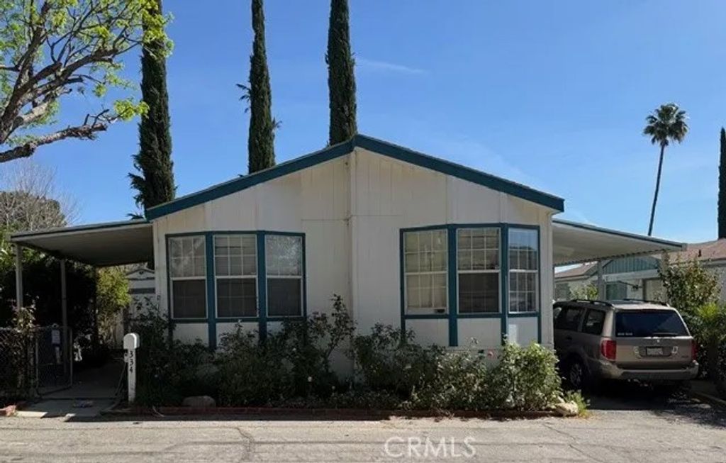 Photo of 29021 Bouquet Canyon #334, Saugus, CA 91390 (MLS # SR26062739)