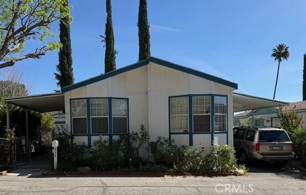 Photo of 29021 Bouquet Canyon #334, Saugus, CA 91390 (MLS # SR26062739)