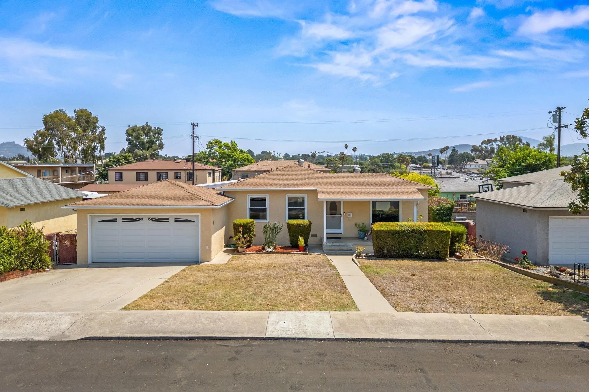 3015 Olive St.