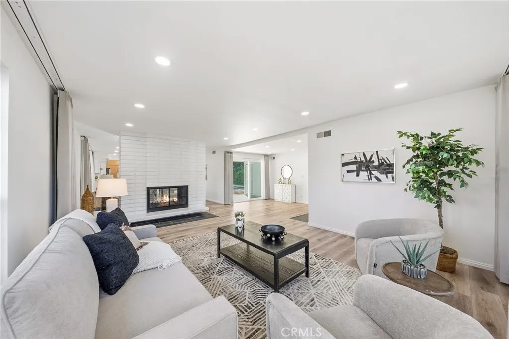 448 E Sandra Avenue