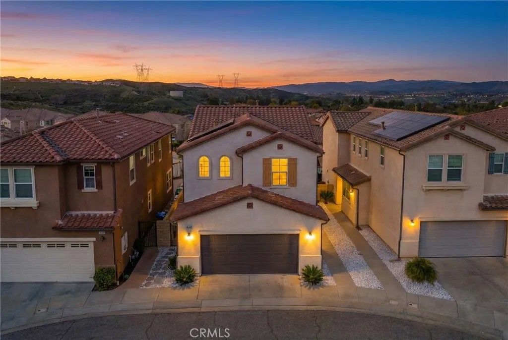 Photo of 19849 Via Ott, Newhall, CA 91321 (MLS # SR26015197)