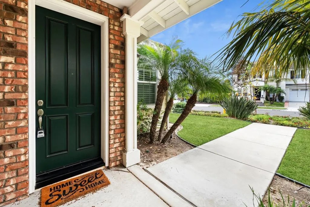 6266 Village Green Dr