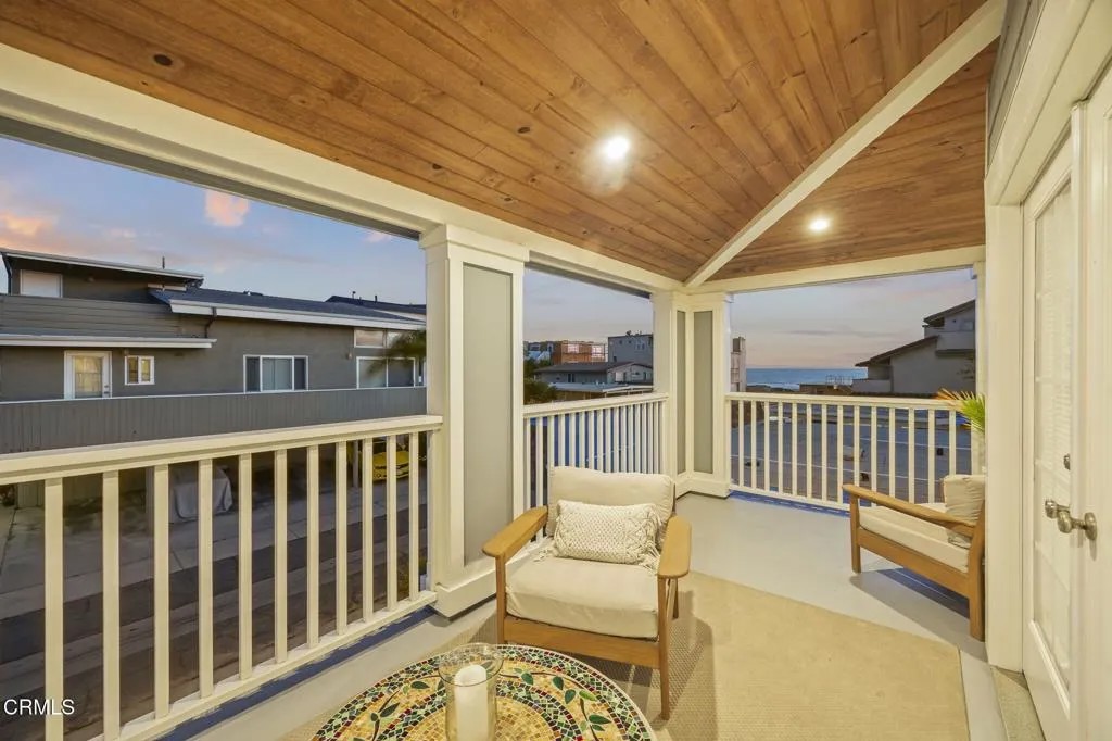 1111 Dover Lane