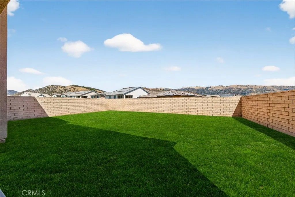 Photo of 21219 Currant Ct, Chatsworth, CA 91311 (MLS # OC26031139)