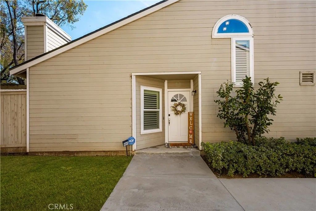Photo of 6045 Nantucket Ln, Yorba Linda, CA 92887 (MLS # PW26068094)