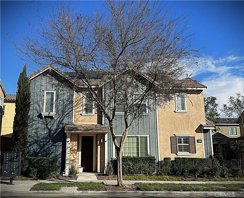 Photo of 3471 E Pine Ridge Loop, Ontario, CA 91761 (MLS # IV26012624)