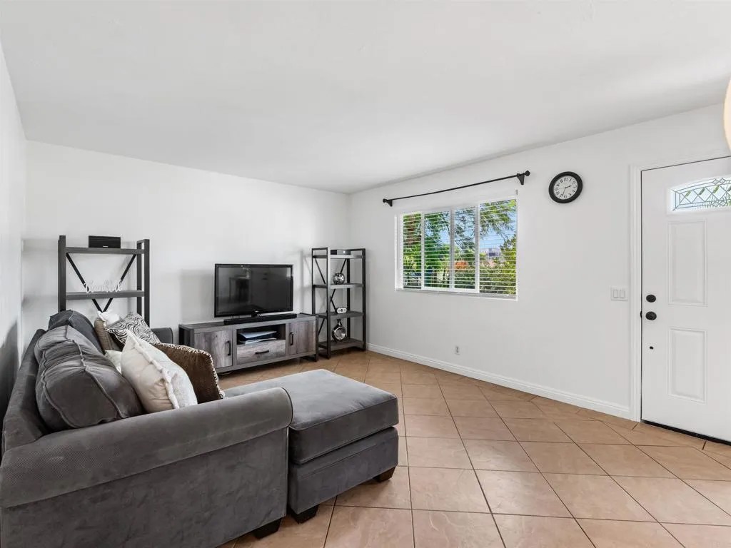 4123 Bonita Drive