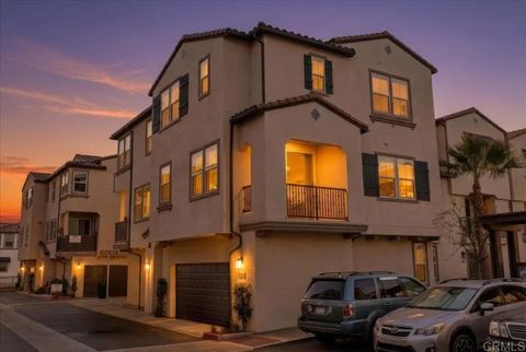 Photo of 2323 Stardust, Escondido, CA 92025 (MLS # PTP2601260)