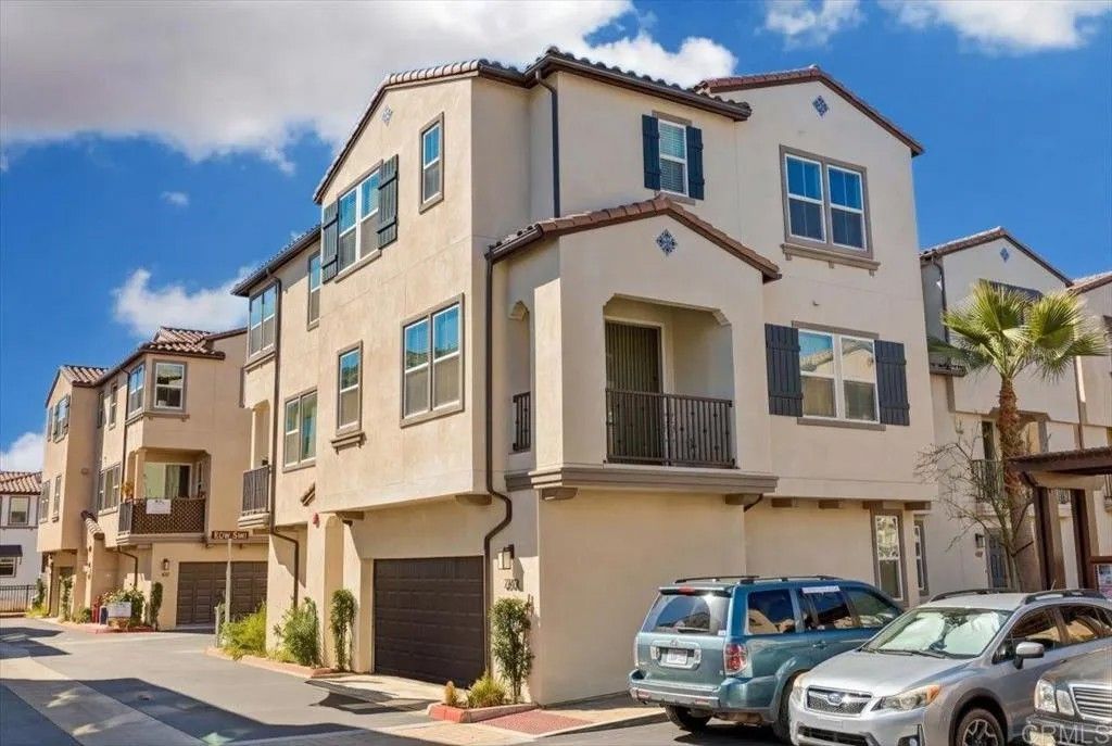 Photo of 2323 Stardust, Escondido, CA 92025 (MLS # PTP2601260)