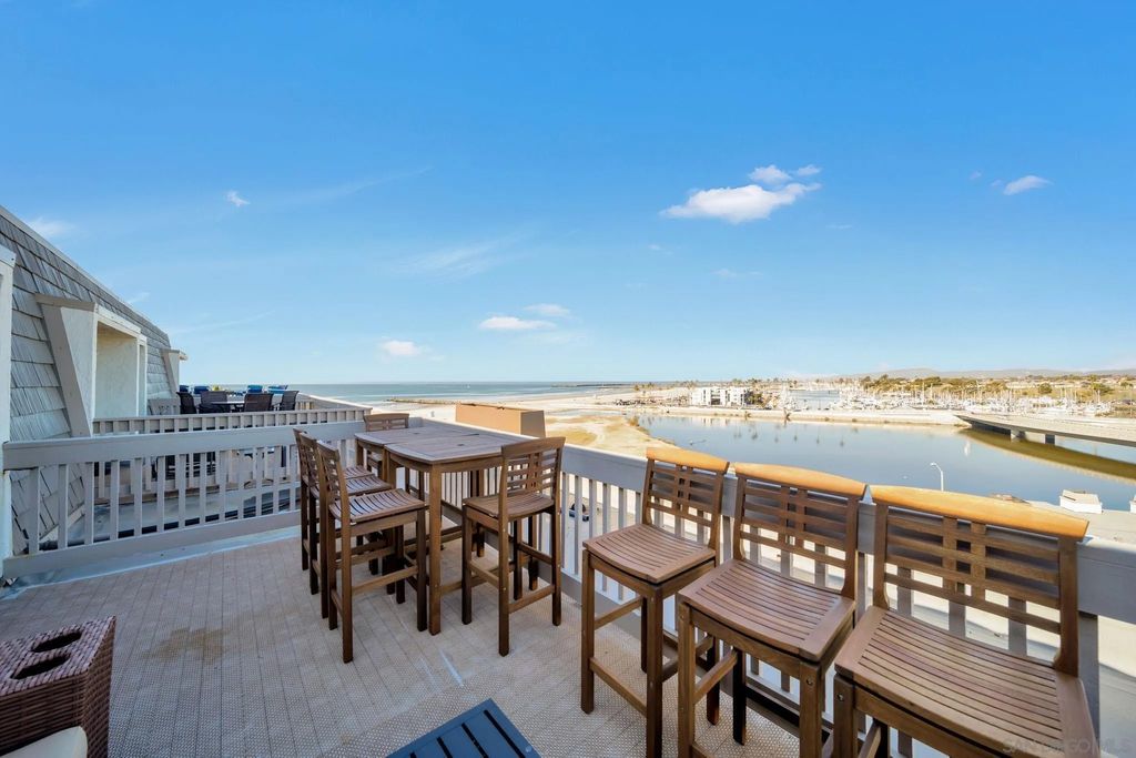 Photo of 999 N Pacific St #G321, Oceanside, CA 92054 (MLS # 260002329)