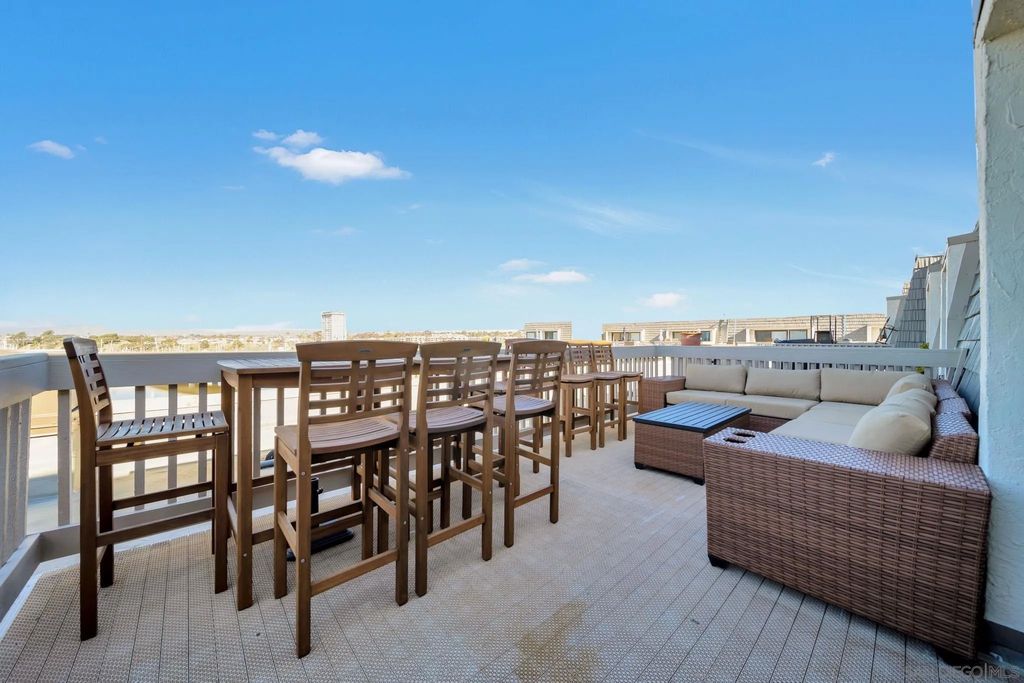 Photo of 999 N Pacific St #G321, Oceanside, CA 92054 (MLS # 260002329)