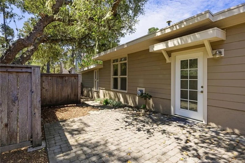 1501 Emerson Road