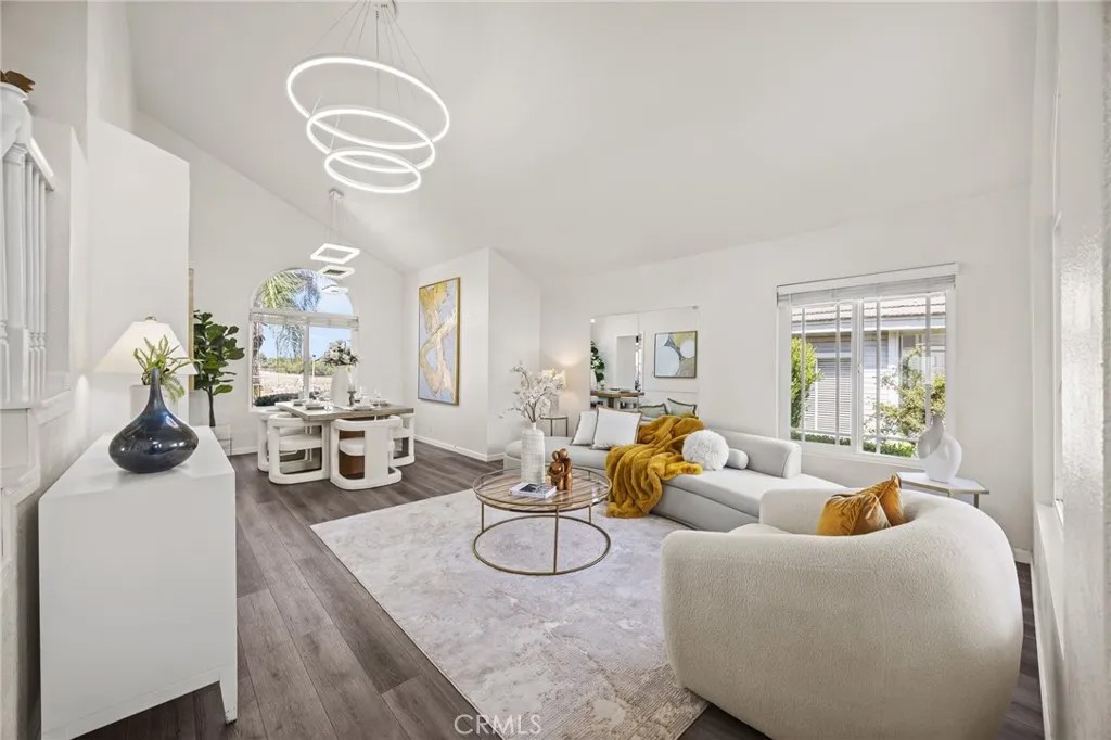3238 Forest Meadow