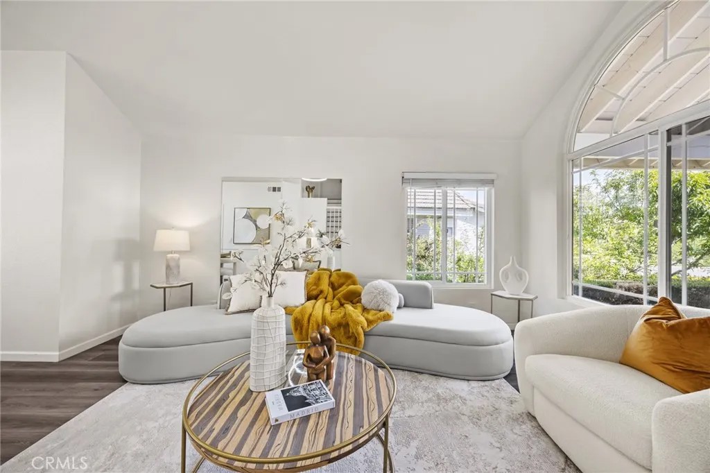 3238 Forest Meadow