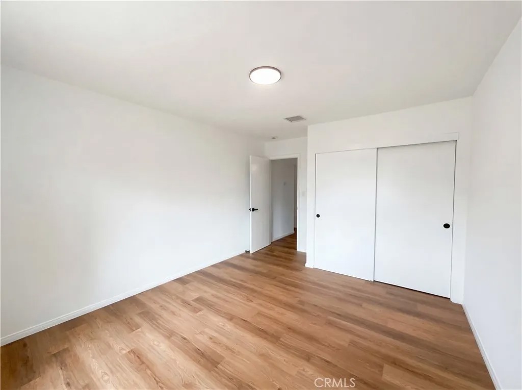 386 W Sunview